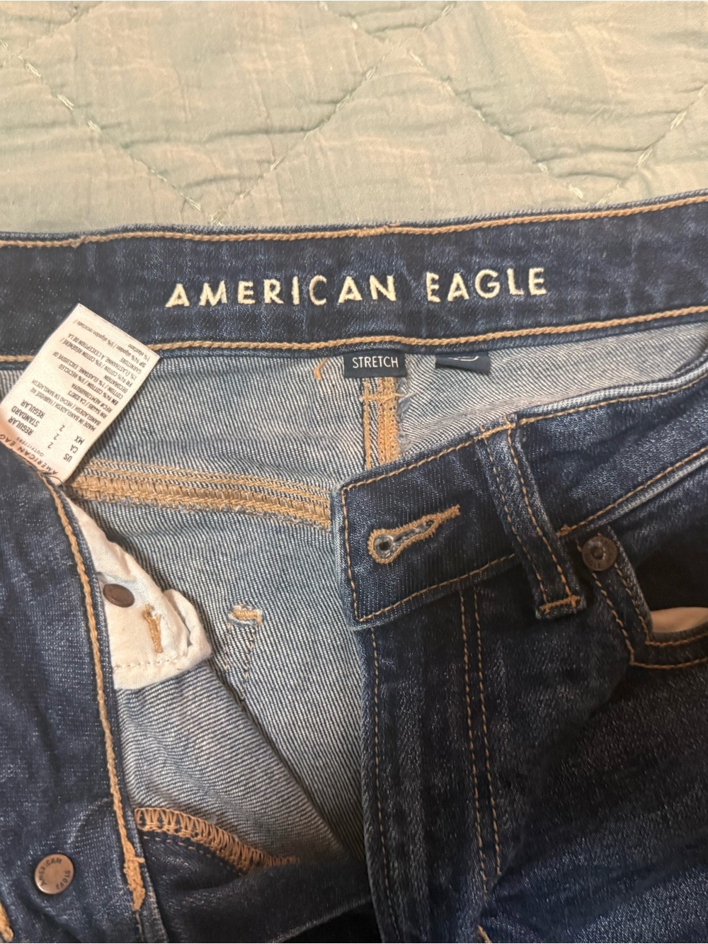 American Eagle Stretch Mom Jean